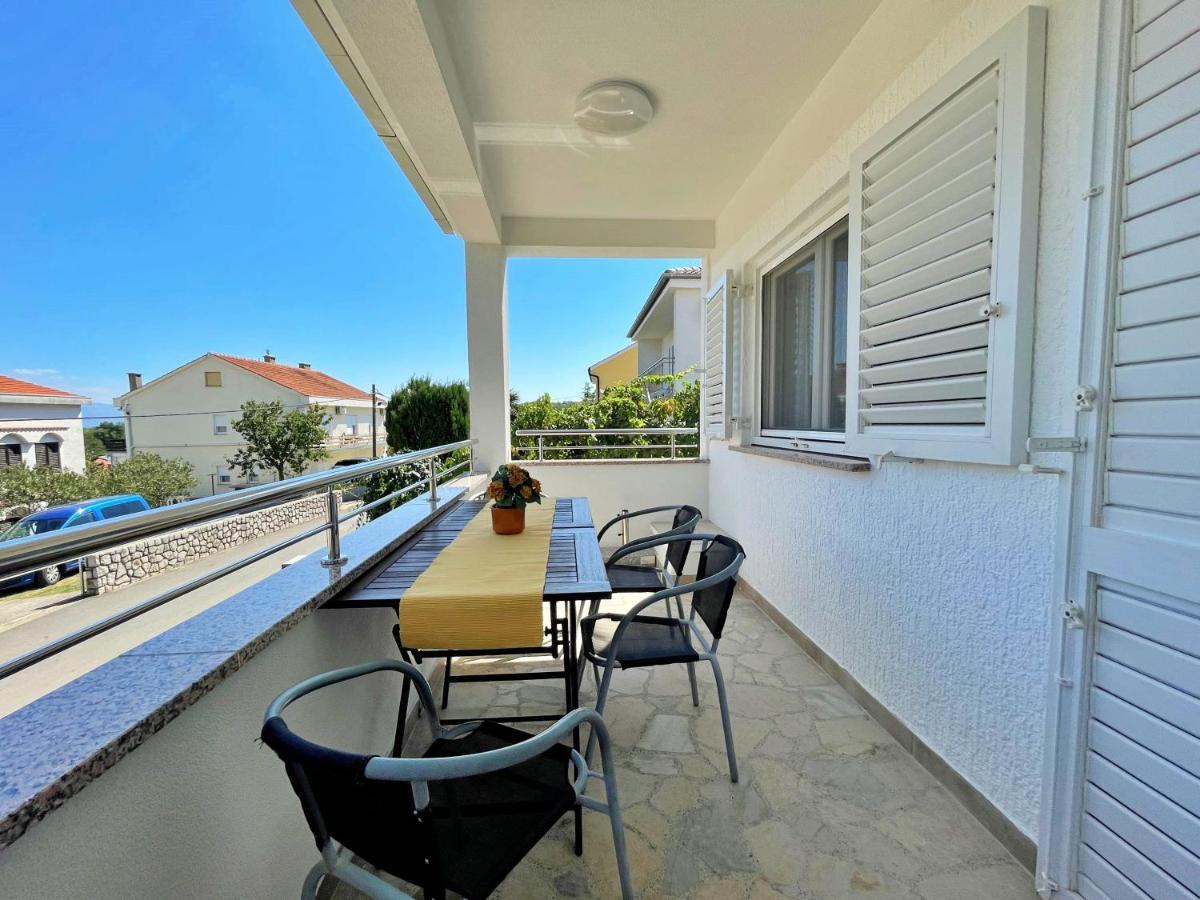 Apartments Bohovic Šilo Exterior foto